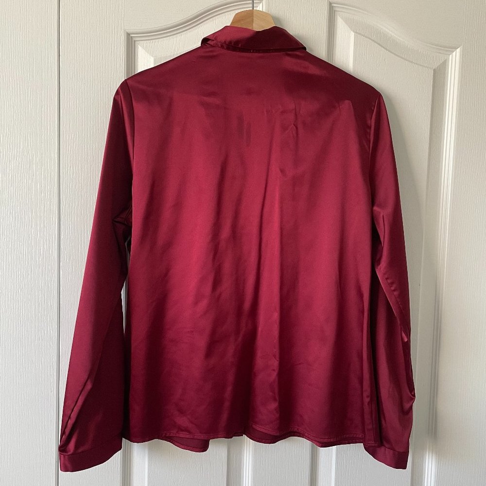 Talbots Ruffle Red Blouse Size MP - Picture 2 of 9